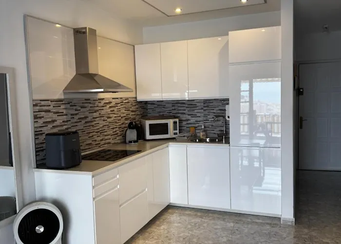 Sotavento 28 * لوس كريستيانوس